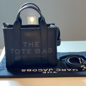 Marc Jacobs The Tote Bag